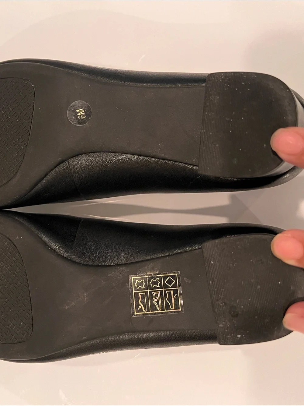 Tory Burch Black Leather Chelsea Block Heel Pumps Size 6.5
